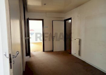 Hall / corridoio - Quadrilocale Perugia - foto 49