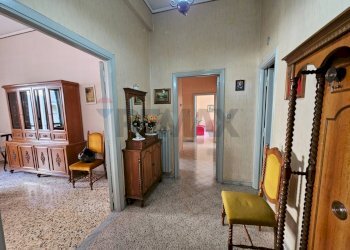 Hall / corridoio - Quadrilocale Via Margotta
 
10, Salerno - foto 2