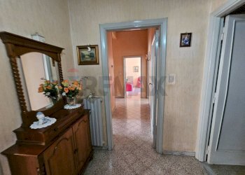 Hall / corridoio - Quadrilocale Via Margotta
 
10, Salerno - foto 4