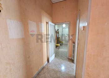 Hall / corridoio - Quadrilocale Via Margotta
 
10, Salerno - foto 13