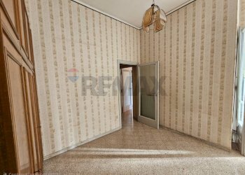 Stanza vuota - Quadrilocale Via Margotta
 
10, Salerno - foto 16