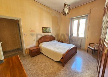 Camera / camera da letto - Quadrilocale Via Margotta
 
10, Salerno - foto 21