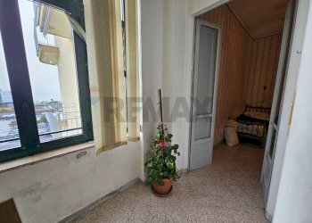 Hall / corridoio - Quadrilocale Via Margotta
 
10, Salerno - foto 38