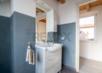 Bagno - Bilocale Via Della Torre
 
19, Besana in Brianza - foto 17