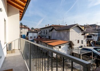 Balcone - Bilocale Via Della Torre
 
19, Besana in Brianza - foto 19