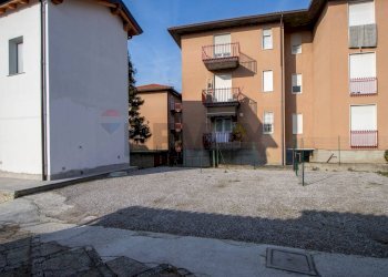 Edificio all\'aperto - One-room apartment via della torre
19, Besana in Brianza - photo 14