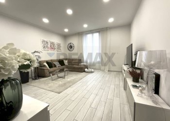 Soggiorno - Trilocale Via Cavour
 
55, Trezzo sull'Adda - foto 1