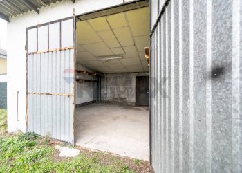 Parcheggio - Trilocale VIA GIANNETTO BONGIOVANNI
 
12, Dosolo - foto 29