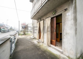 Edificio all\'aperto - Trilocale VIA GIANNETTO BONGIOVANNI
 
12, Dosolo - foto 34