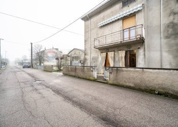 Edificio all\'aperto - Trilocale VIA GIANNETTO BONGIOVANNI
 
12, Dosolo - foto 36