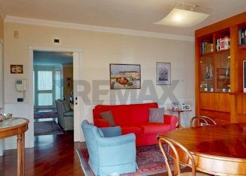 Sala da pranzo - Villa a Schiera Caserta - foto 13