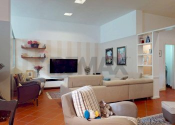 Soggiorno - Villa a Schiera Caserta - foto 50