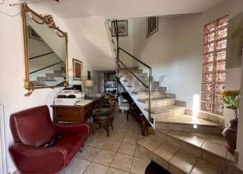 Scale - Quadrilocale Via Aldo Moro
 
2, L'Aquila - foto 5