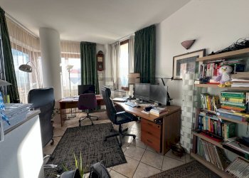 Ufficio - Quadrilocale Via Aldo Moro
 
2, L'Aquila - foto 7