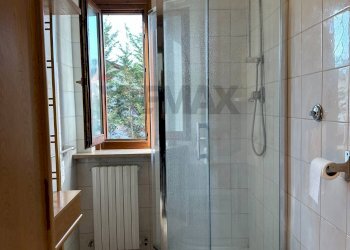 Bagno - Quadrilocale Via Aldo Moro
 
2, L'Aquila - foto 21