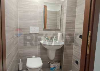 Bagno - Ufficio Via Baschenis
9L, Bergamo - foto 20