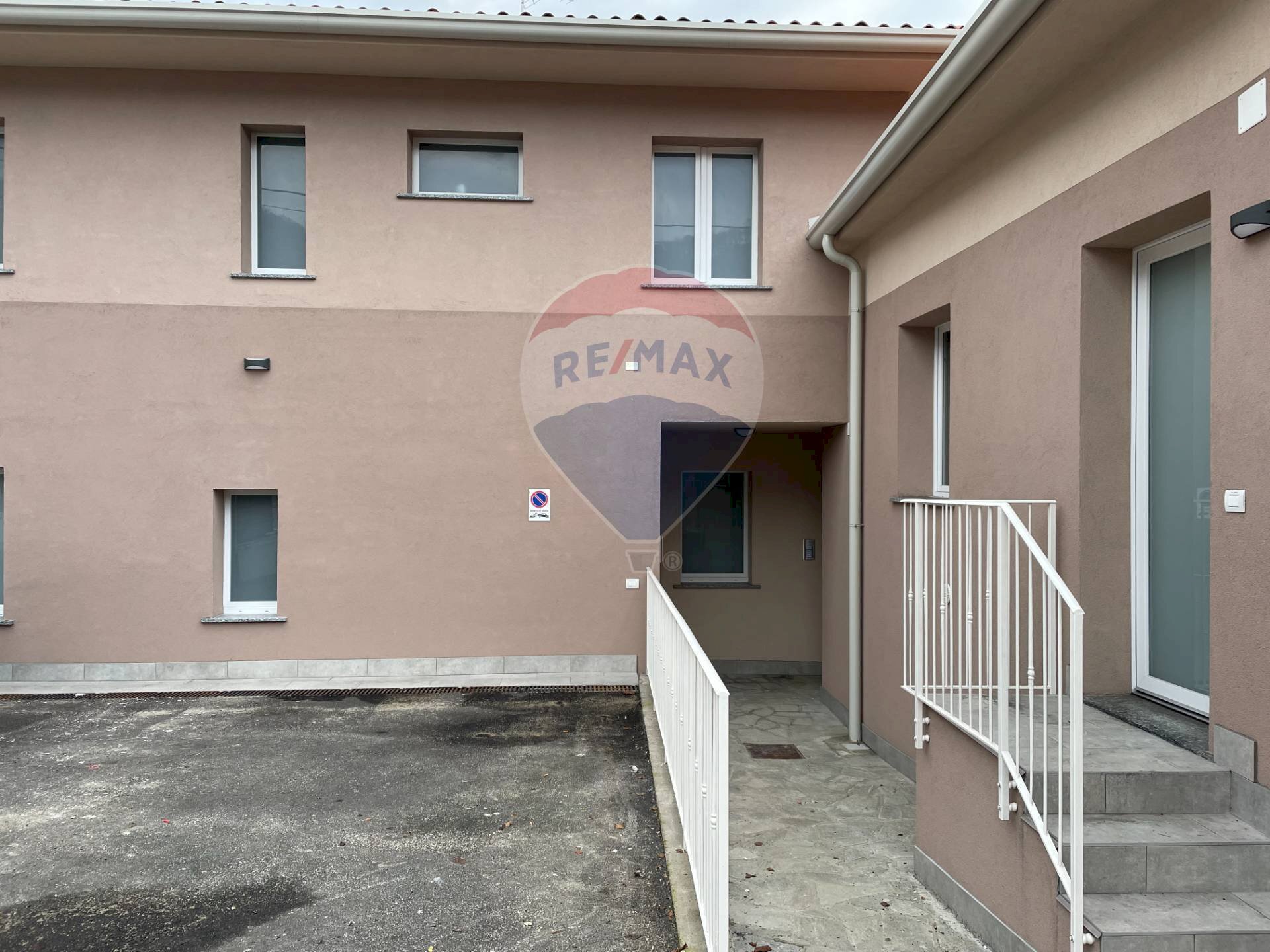Casa all\'aperto - Trilocale VIA MARCONI
 
15, Adrara San Martino - foto 3