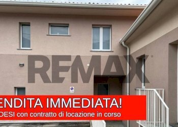 Edificio all\'aperto - Two-room apartment VIA MARCONI
 
15, Adrara San Martino - photo 1