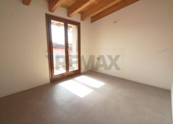 Stanza vuota - Attico Torre de' Roveri - foto 16