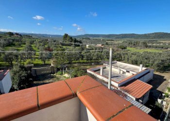 Vista delle montagne - Appartamento Località Montincello
 
snc, Vieste - foto 8