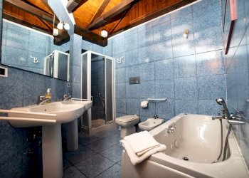 Foto 17 - Villa Località Casaroni
 
13, Santo Stefano Belbo - foto 17