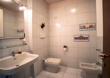 Foto 19 - Villa Località Casaroni
 
13, Santo Stefano Belbo - foto 19