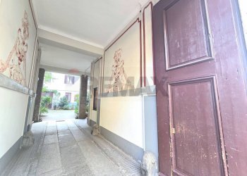 Hall / corridoio - Bilocale Via Cola Montano
 
6, Milano - foto 28