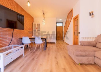 Sala da pranzo - Casa semi indipendente Via Filippo Turati
 
100, Monterotondo - foto 5