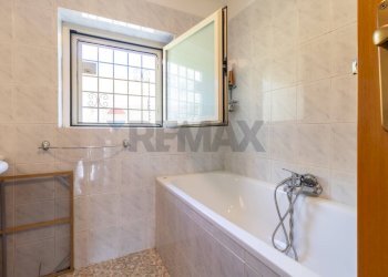 Bagno - Casa semi indipendente Via Filippo Turati
 
100, Monterotondo - foto 28