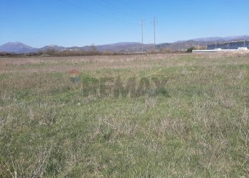 Vista delle montagne - Terreno edificabile Località Sabioni
 
snc, Oricola - foto 8
