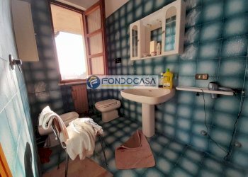 secondo bagno piano terra - Villa via della restistenza, Bedizzole - photo 20