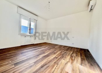 Stanza vuota - Bilocale via donato Bramante
 
17, Padova - foto 4