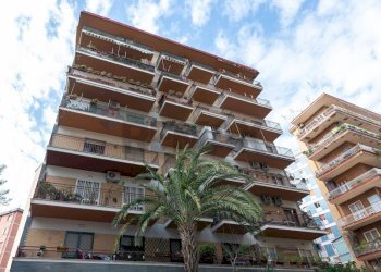 Edificio all\'aperto - Quadrilocale Via Francesco Netti
 
9, Napoli - foto 1