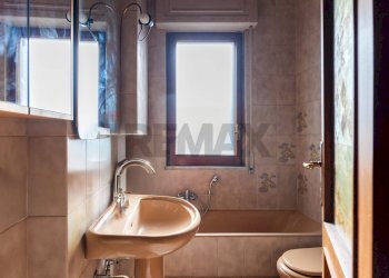 Bagno - Quadrilocale Via Francesco Netti
 
9, Napoli - foto 12