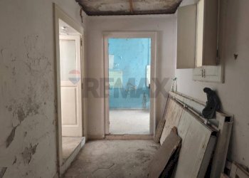 Hall / corridoio - Bilocale Via Leonardo Bianchi
 
1, Napoli - foto 9