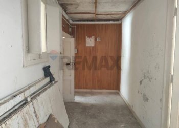 Hall / corridoio - Bilocale Via Leonardo Bianchi
 
1, Napoli - foto 10