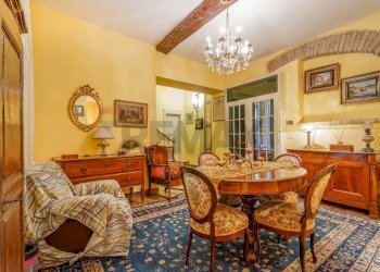 Sala da pranzo - Casa semi indipendente Strada Bassa Nuova
 
145, Parma - foto 22