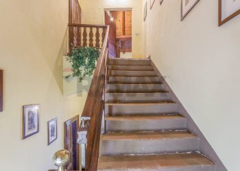 Scale - Casa semi indipendente Strada Bassa Nuova
 
145, Parma - foto 49