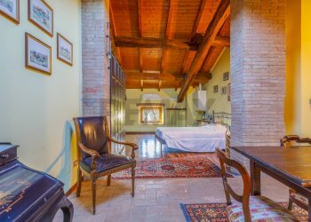 Camera / camera da letto - Casa semi indipendente Strada Bassa Nuova
 
145, Parma - foto 51