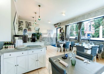 Sala da pranzo - Commercial Activity Via Di Pietralata
 
189, Roma - photo 1