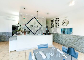 Sala da pranzo - Commercial Activity Via Di Pietralata
 
189, Roma - photo 15