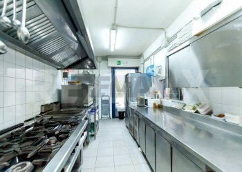 Cucina - Commercial Activity Via Di Pietralata
 
189, Roma - photo 24