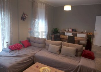 Sala da pranzo - Quadrilocale VIA VALENTINO MAZZOLA
 
5900, Capaci - foto 15