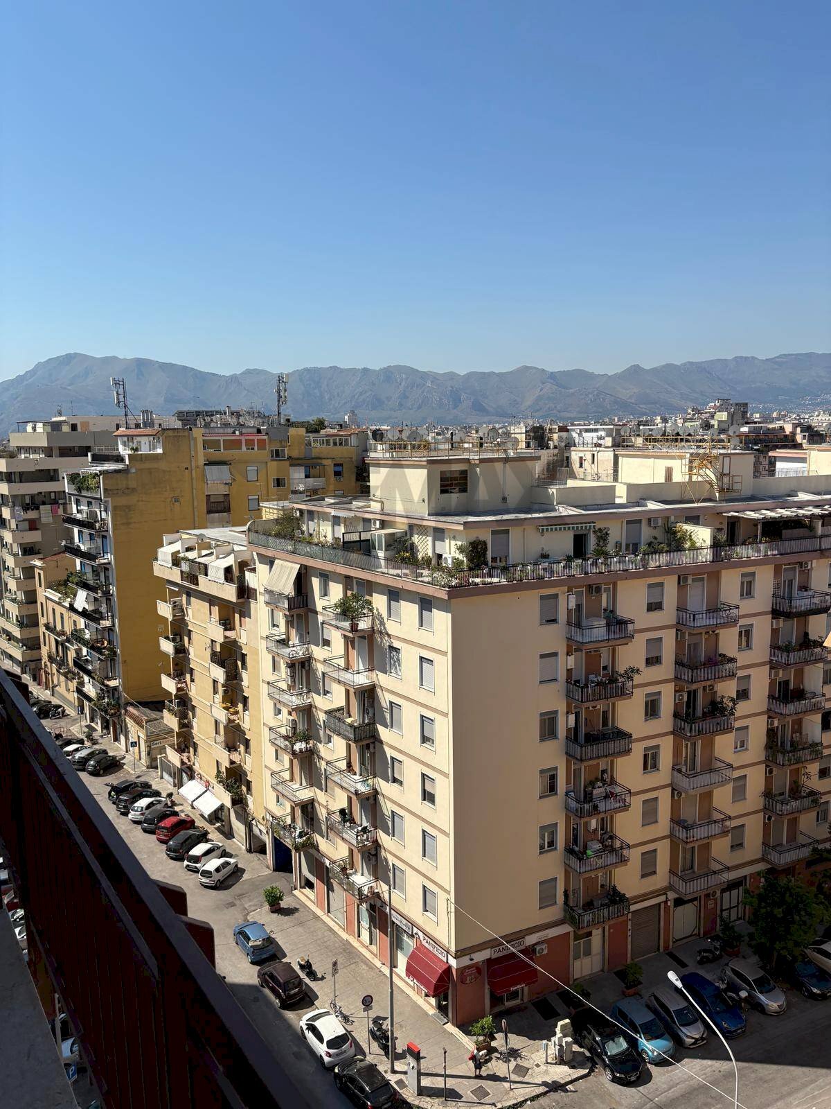 Edificio all\'aperto - Appartamento via Sampolo
 
57, Palermo - foto 1