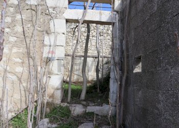 Edificio all\'aperto - Rustico C.da Scorsonara
 
snc, Ragusa - foto 19