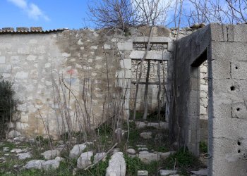 Edificio all\'aperto - Rustico C.da Scorsonara
 
snc, Ragusa - foto 33