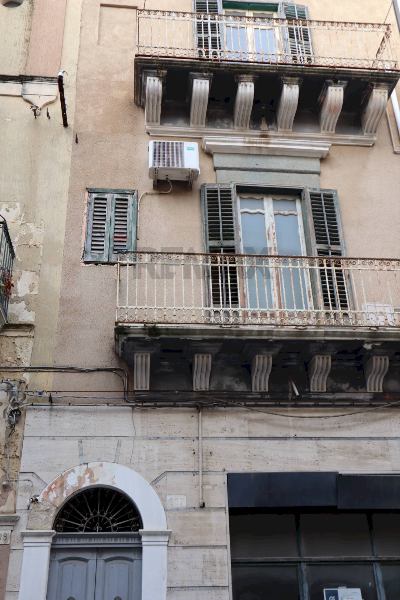 Edificio all\'aperto - Casa indipendente corso Vitt.Veneto
 
207, Ragusa - foto 1