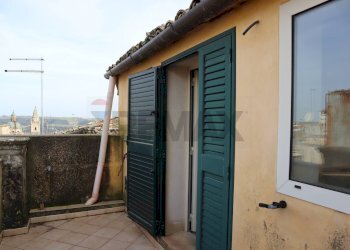 Terrazza - Casa indipendente corso Vitt.Veneto
 
207, Ragusa - foto 40