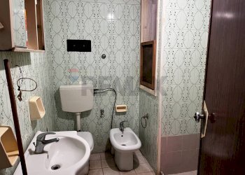 Bagno - Appartamento via Giovanni Pascoli
 
25, Comiso - foto 4