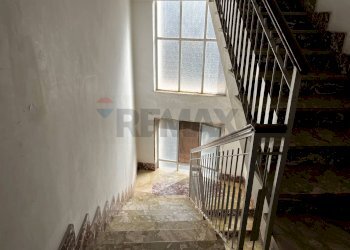 Scale - Appartamento via Giovanni Pascoli
 
25, Comiso - foto 10